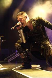 Brent Smith of Shinedown at DTE Energy Music Theatre on Tuesday, Aug. 27, 2013. Photo/The Oakland Press